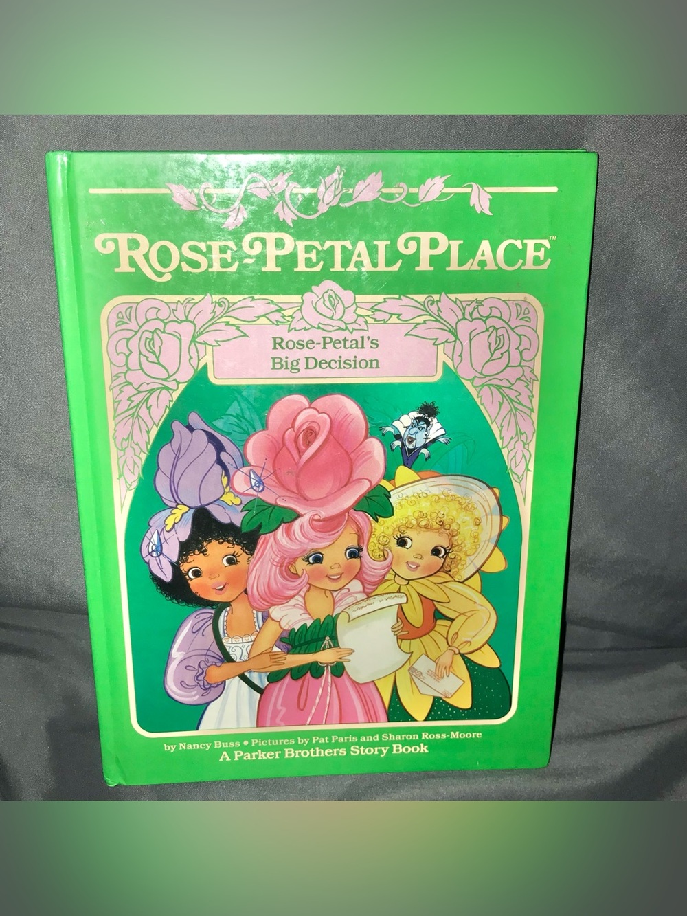 Rose-Petal's big decision (Rose-Petal Place) book
In good condition